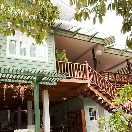 Ban Boonchu Bed and Breakfast Phra Nakhon Si Ayutthaya Exteriör bild