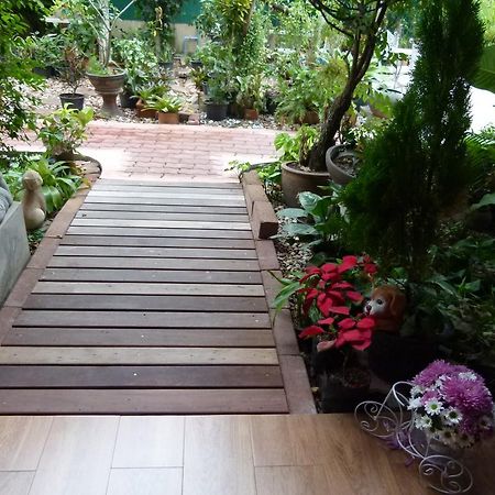 Ban Boonchu Bed and Breakfast Phra Nakhon Si Ayutthaya Exteriör bild