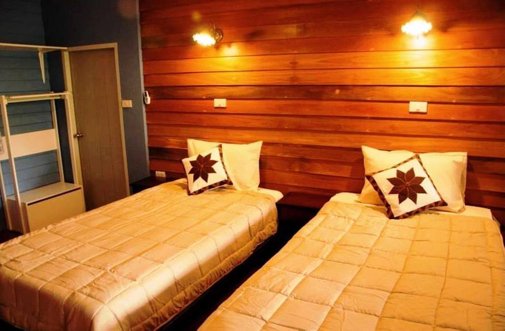 Ban Boonchu Bed and Breakfast Phra Nakhon Si Ayutthaya Rum bild